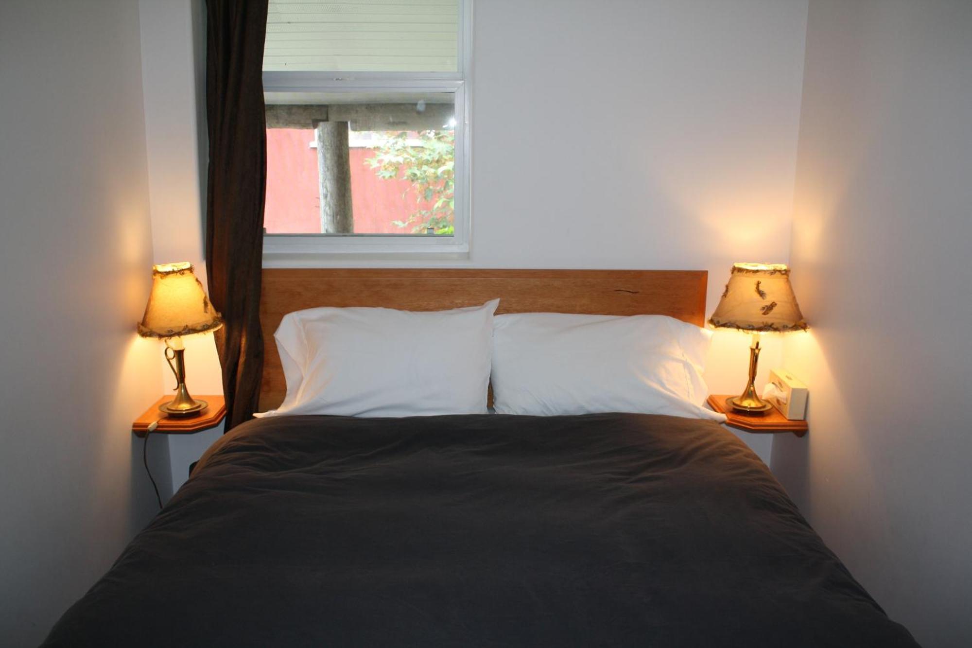 Orca Lodge Sointula Bagian luar foto