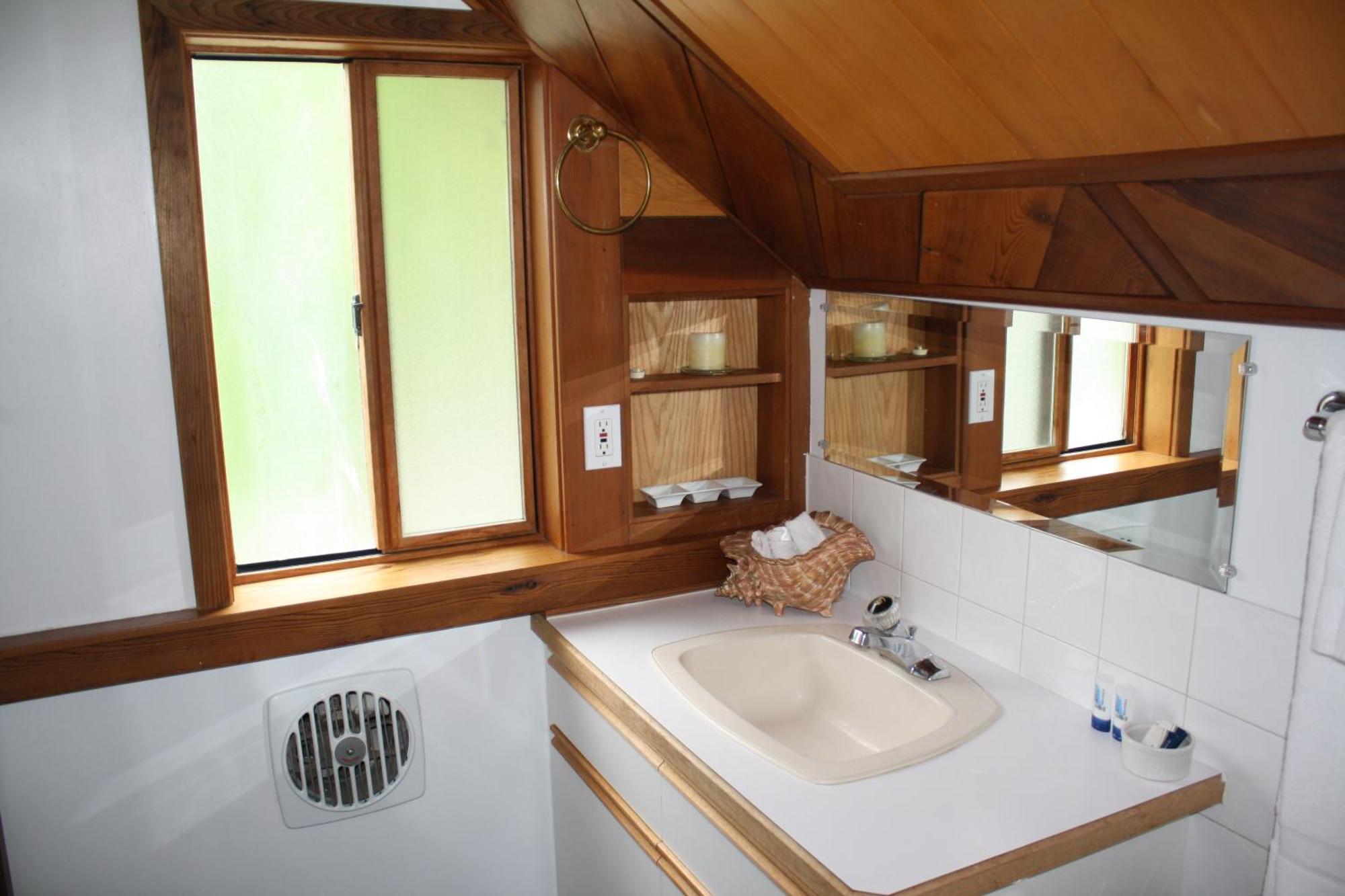 Orca Lodge Sointula Ruang foto