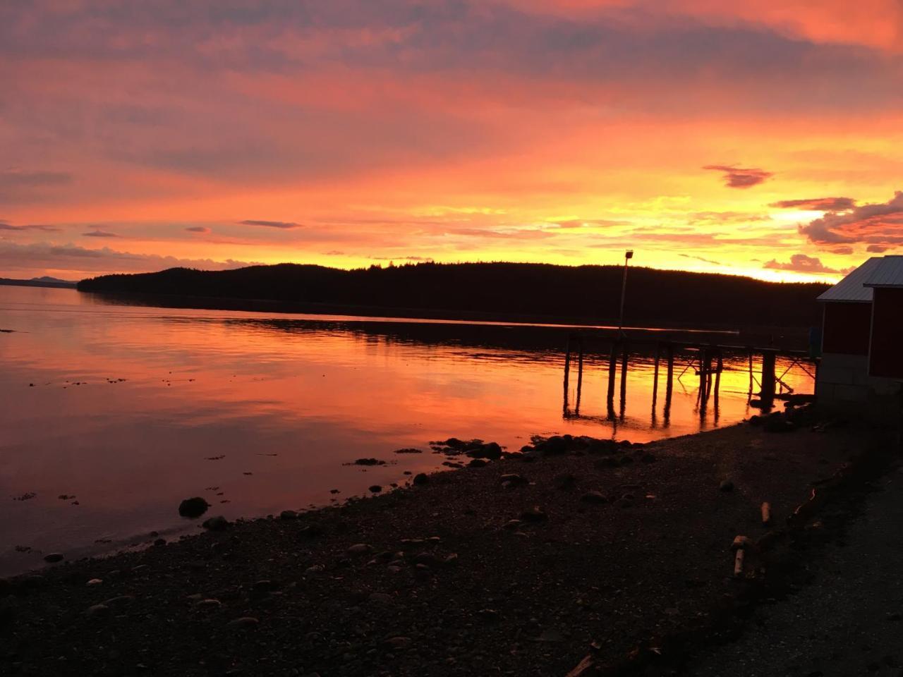 Orca Lodge Sointula Bagian luar foto