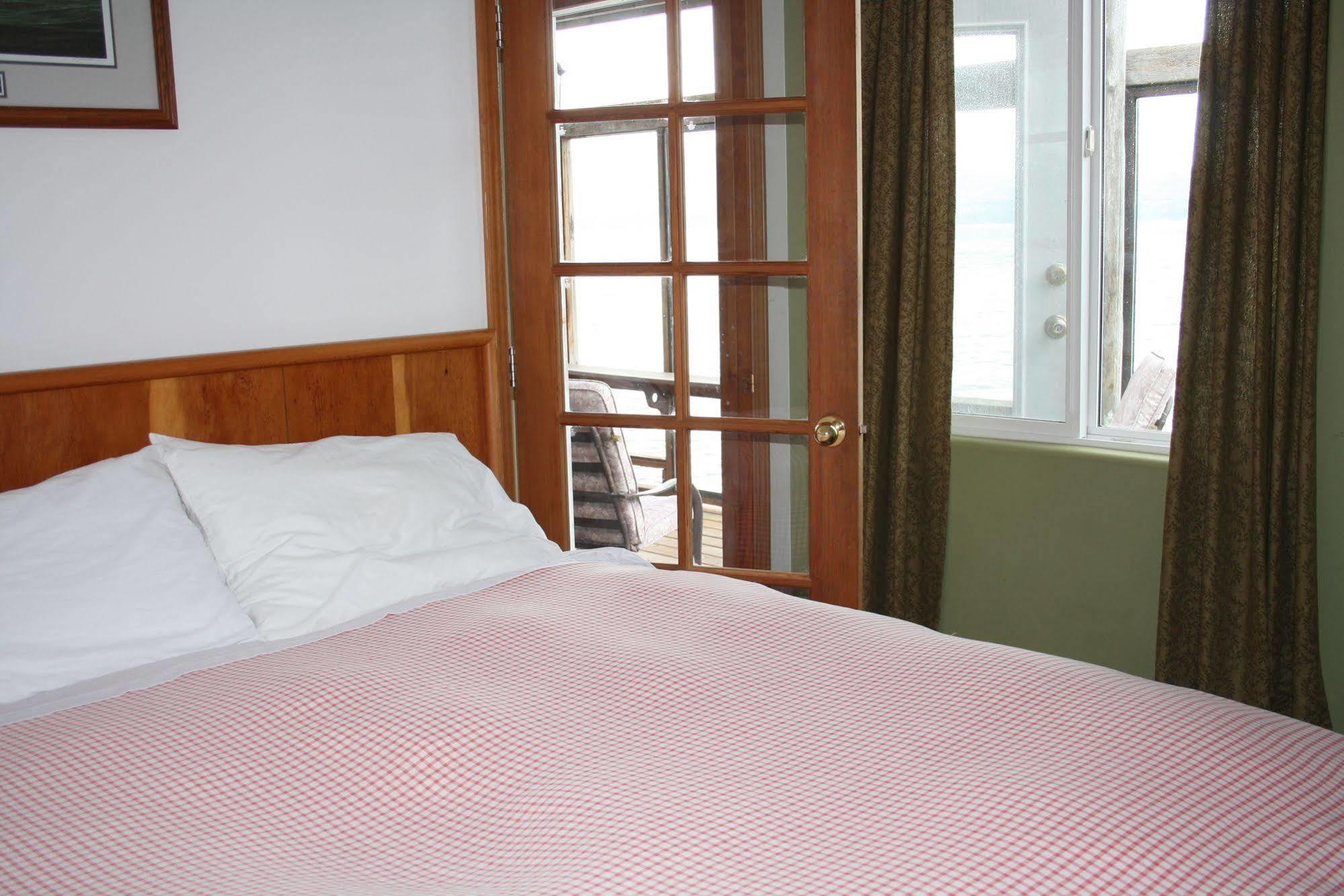 Orca Lodge Sointula Bagian luar foto